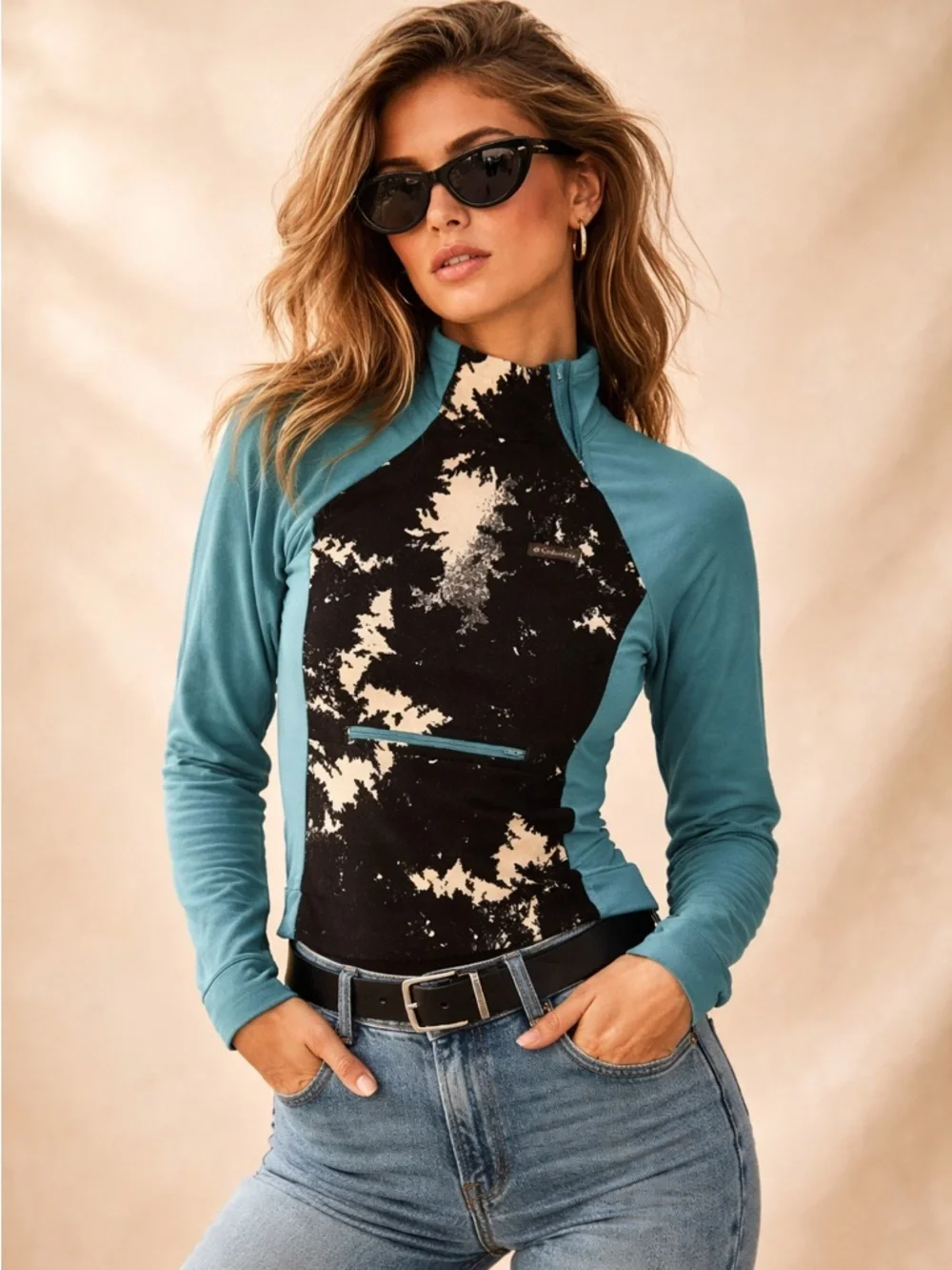 Columbia Sportswear Fleece Blue, Black and White Patterned Sweater Top Size S